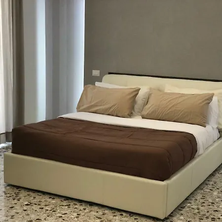 Luxury Suites *